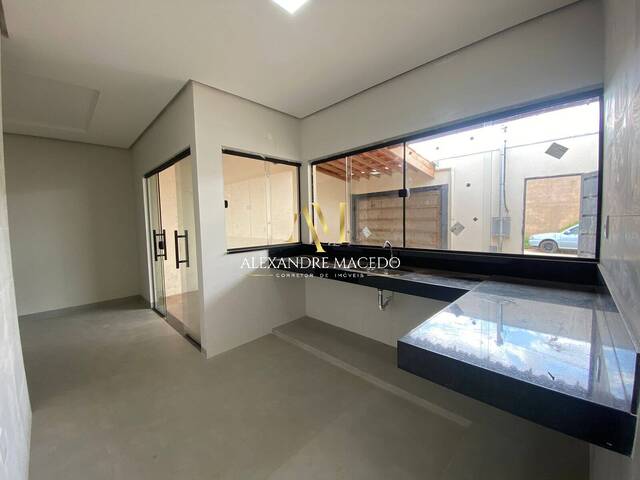 #33 - Casa para Venda em Montes Claros - MG