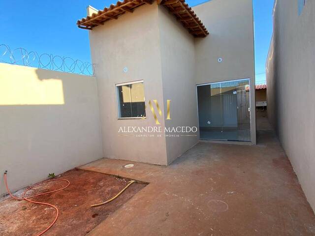 #37 - Casa para Venda em Montes Claros - MG