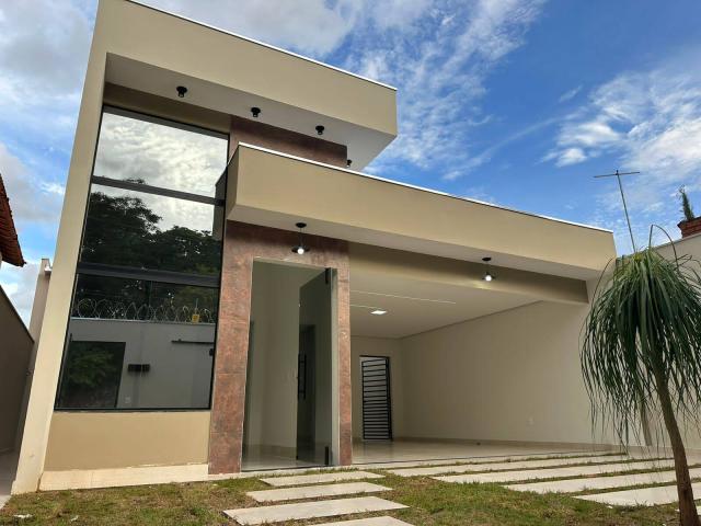 #39 - Casa para Venda em Montes Claros - MG