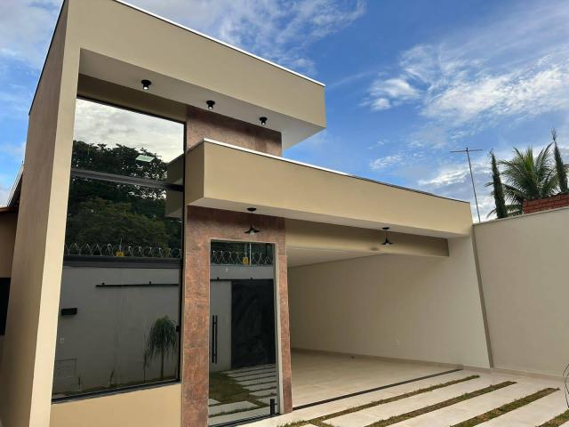 #39 - Casa para Venda em Montes Claros - MG