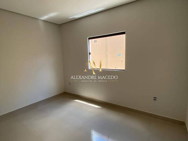 #42 - Casa para Venda em Montes Claros - MG