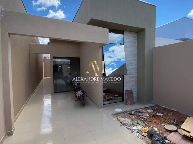 #42 - Casa para Venda em Montes Claros - MG