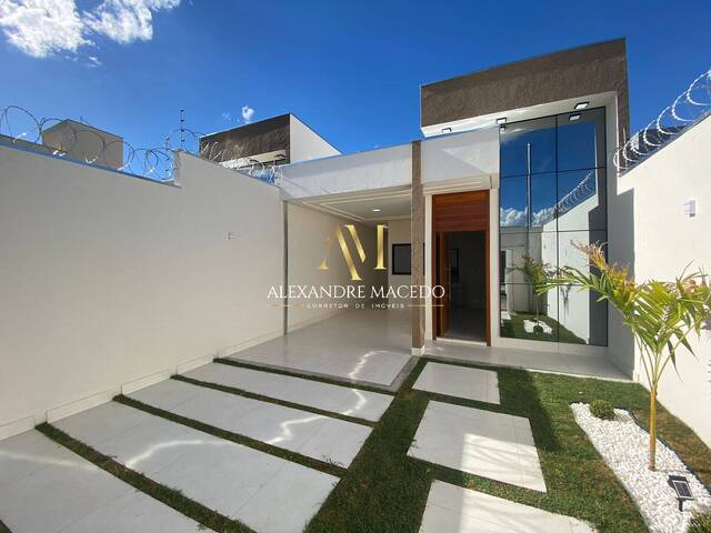 #46 - Casa para Venda em Montes Claros - MG