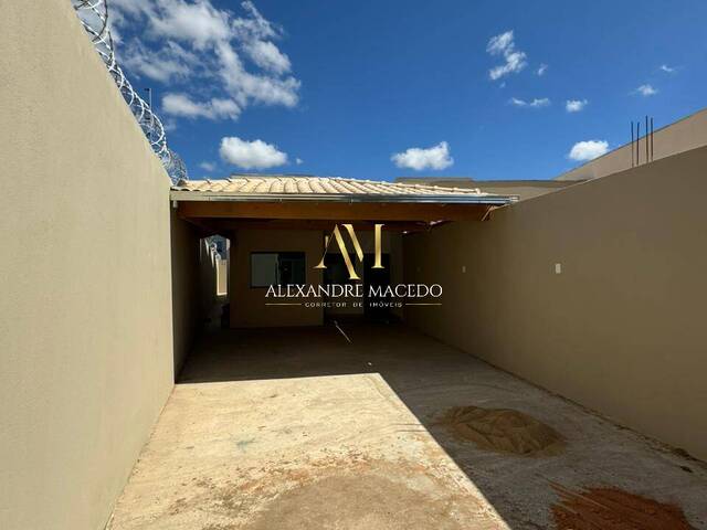 #61 - Casa para Venda em Montes Claros - MG