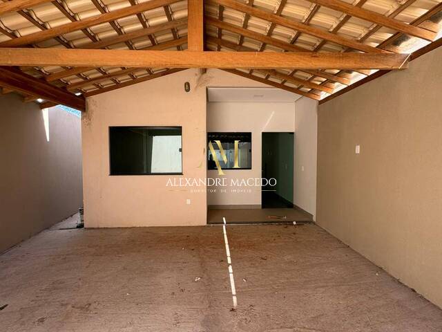 #61 - Casa para Venda em Montes Claros - MG