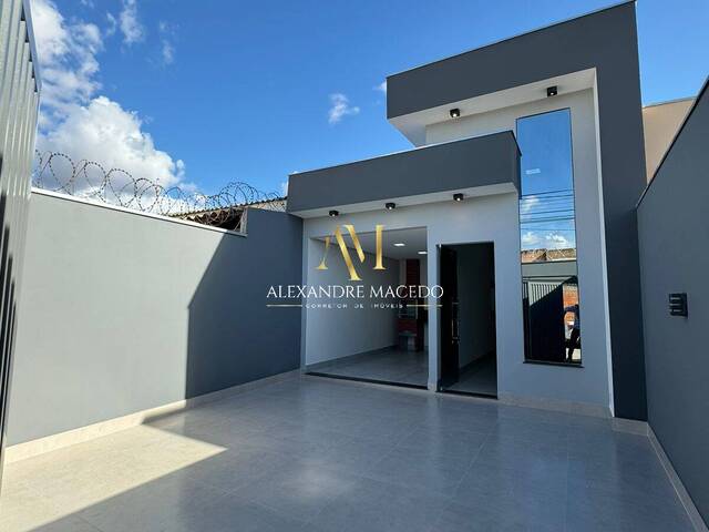 #68 - Casa para Venda em Montes Claros - MG