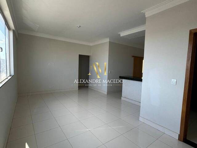 #71 - Apartamento para Venda em Montes Claros - MG