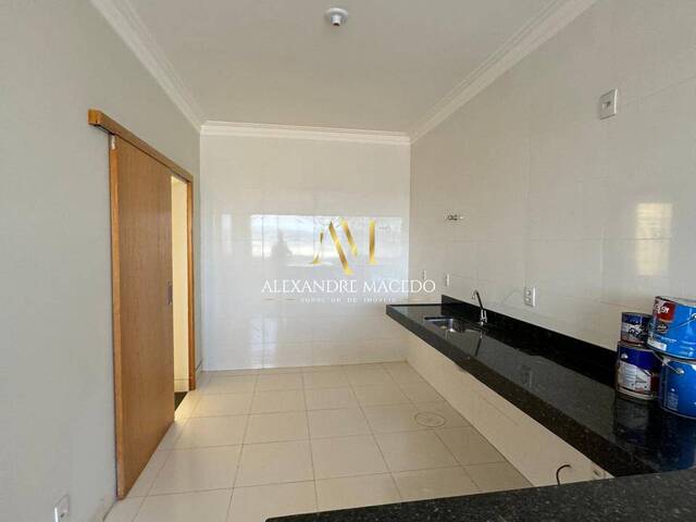 #71 - Apartamento para Venda em Montes Claros - MG