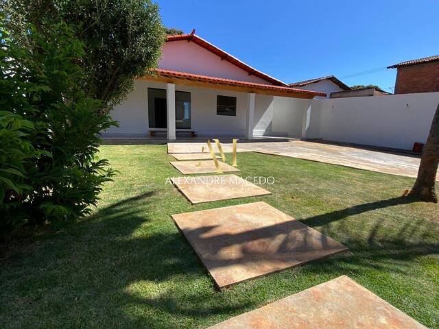 #83 - Casa para Venda em Montes Claros - MG