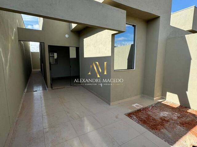 #84 - Casa para Venda em Montes Claros - MG