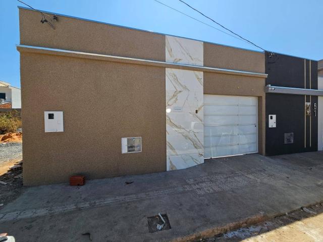 #93 - Casa para Venda em Montes Claros - MG