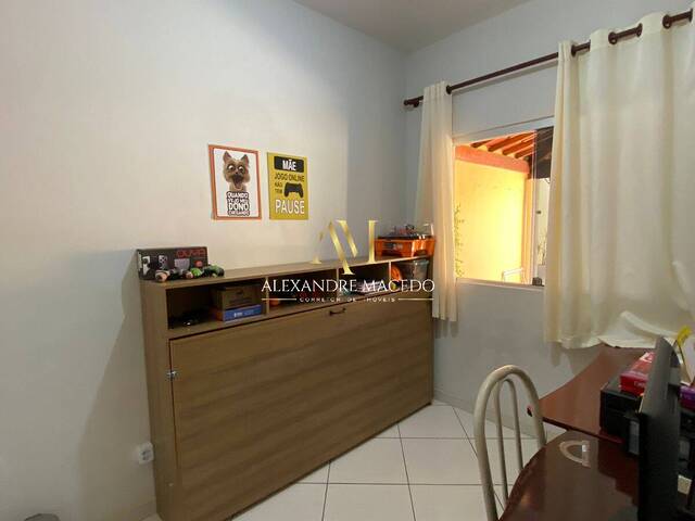 #102 - Casa para Venda em Montes Claros - MG