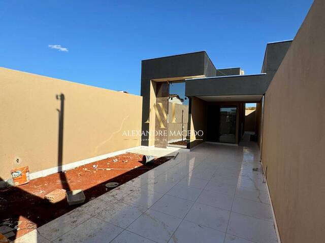 #108 - Casa para Venda em Montes Claros - MG