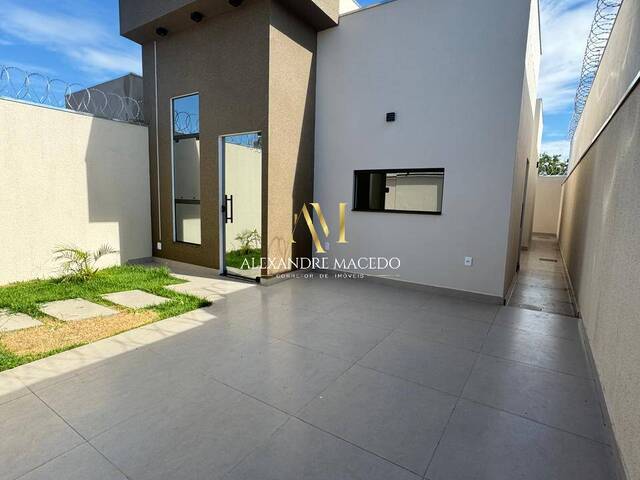 #114 - Casa para Venda em Montes Claros - MG