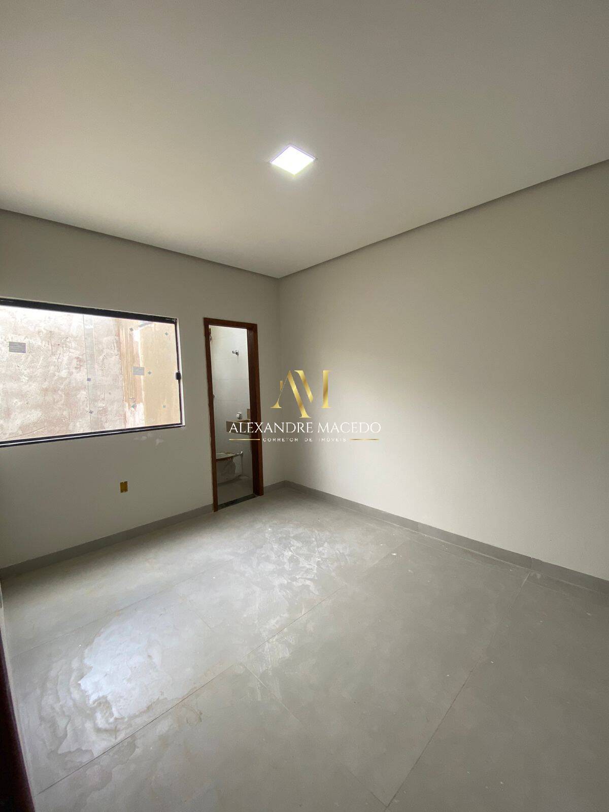 Casa à venda com 3 quartos, 65m² - Foto 14