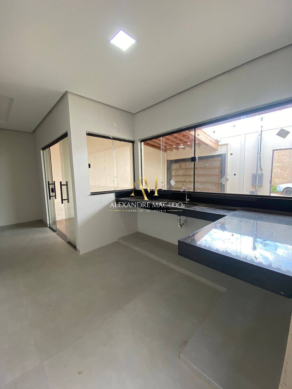 Casa à venda com 3 quartos, 65m² - Foto 15
