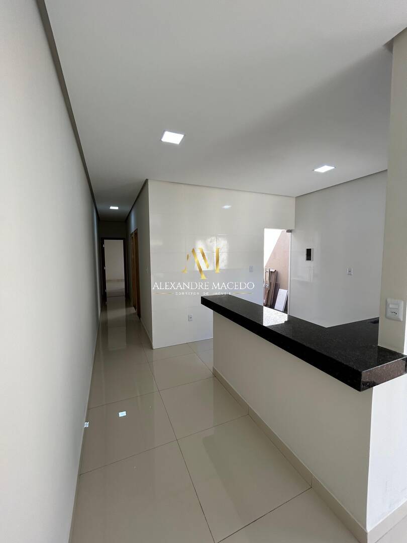 Casa à venda com 2 quartos, 55m² - Foto 5