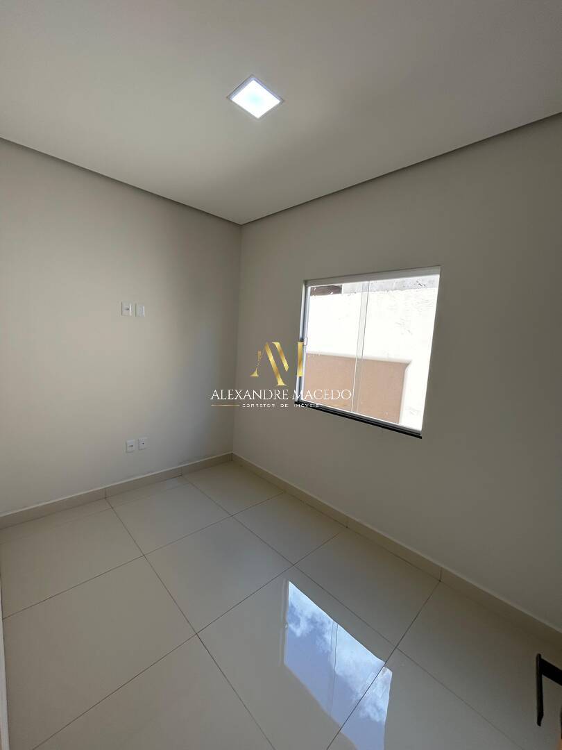 Casa à venda com 2 quartos, 55m² - Foto 11
