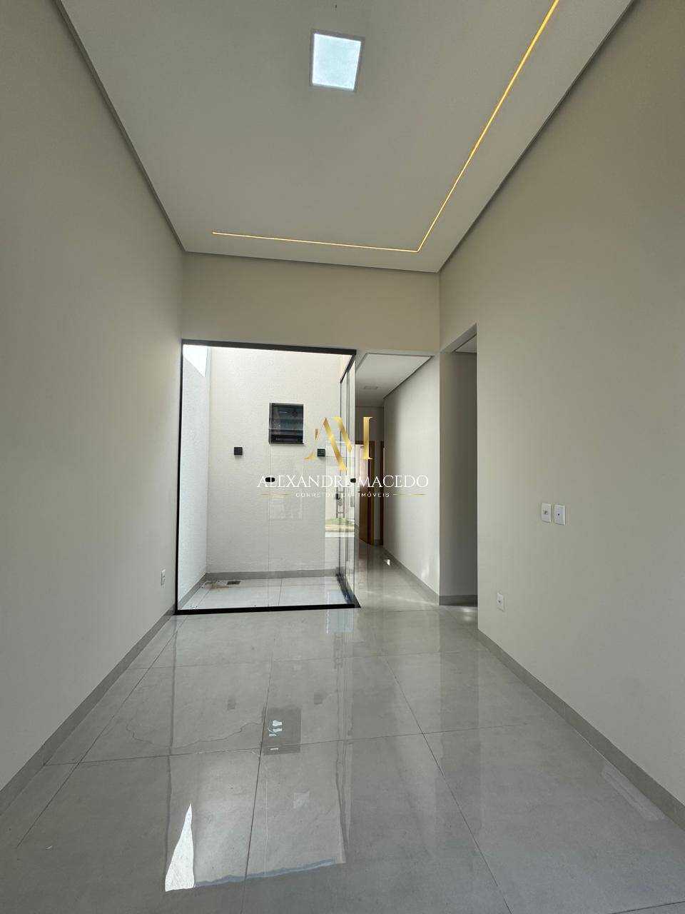 Casa à venda com 3 quartos, 65m² - Foto 6