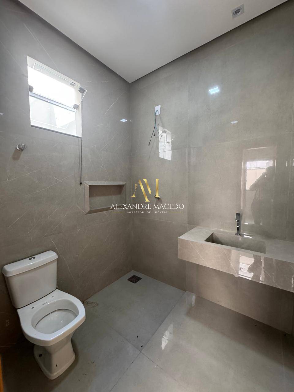 Casa à venda com 3 quartos, 65m² - Foto 9