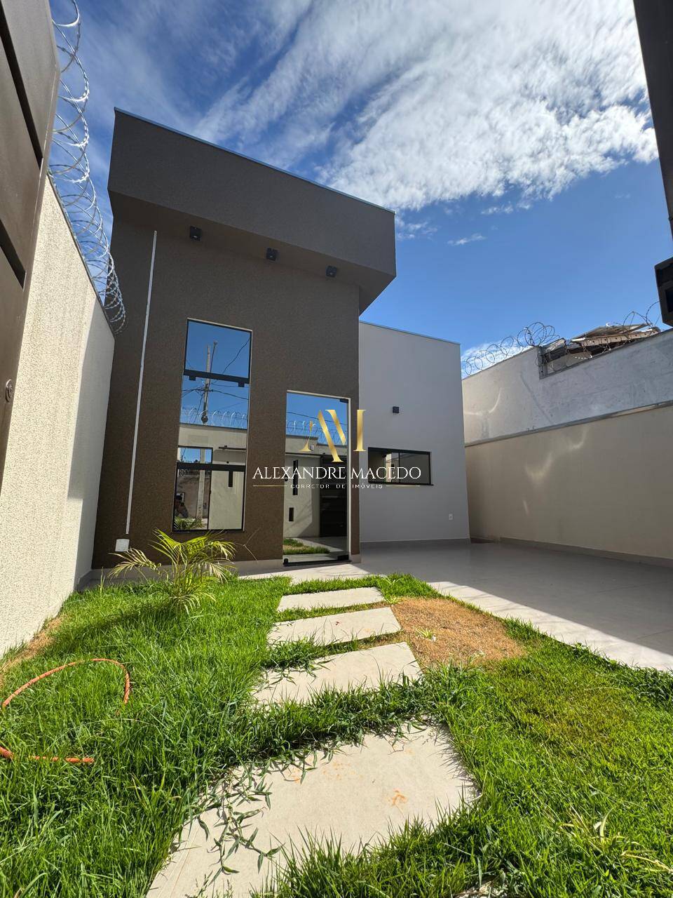 Casa à venda com 3 quartos, 65m² - Foto 16